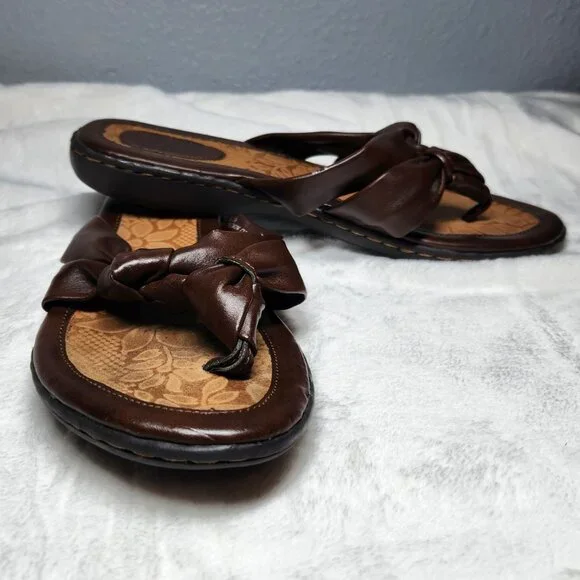 b.o.c. Brown Leather Cork Footbed Sandals - Size 8 - Picture 5 of 12